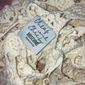 Moschino cheap n chic AEFFE SPA Size 12 cream roses crochet dress